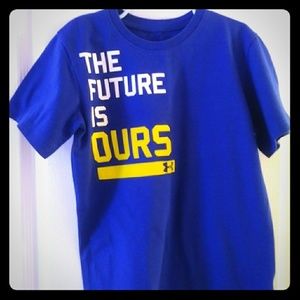 Boys under armour t- shirt